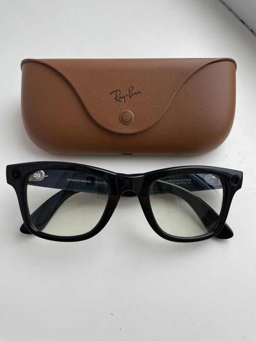 Смарт-очки Ray-Ban Meta Wayfarer Shiny Black