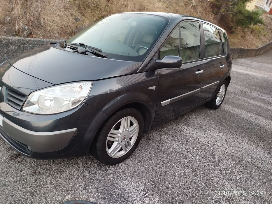 Renault Scenic 1.5 DCI