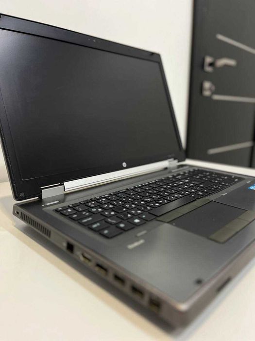Ноутбук HP EliteBook 8760w 17' Intel Core i5 (16 Гб 128 Гб)