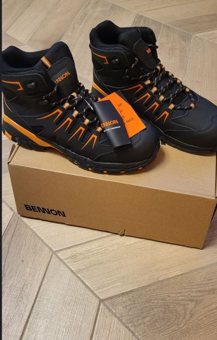 Buty bennon rozmiar 42 NOWE