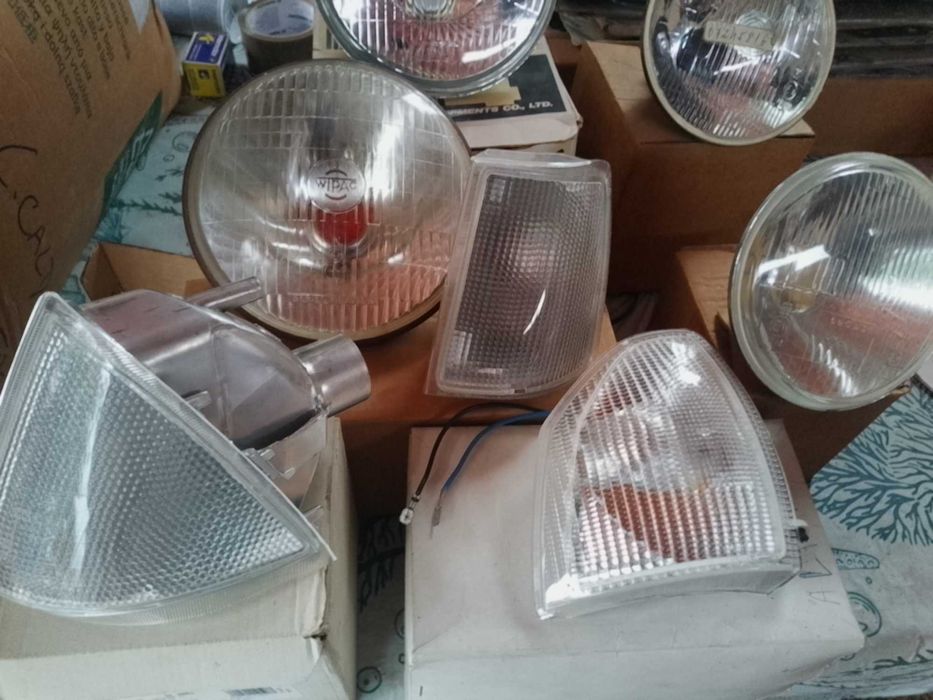 Clássicos antigos faróis ,farolins