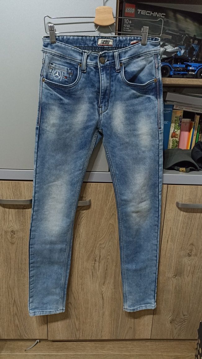Jeansy granatowe męskie slim fit Tommy Hilfiger X Mercedes
