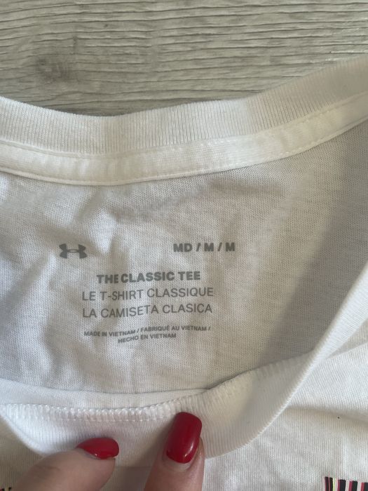 Under armour нова футболка