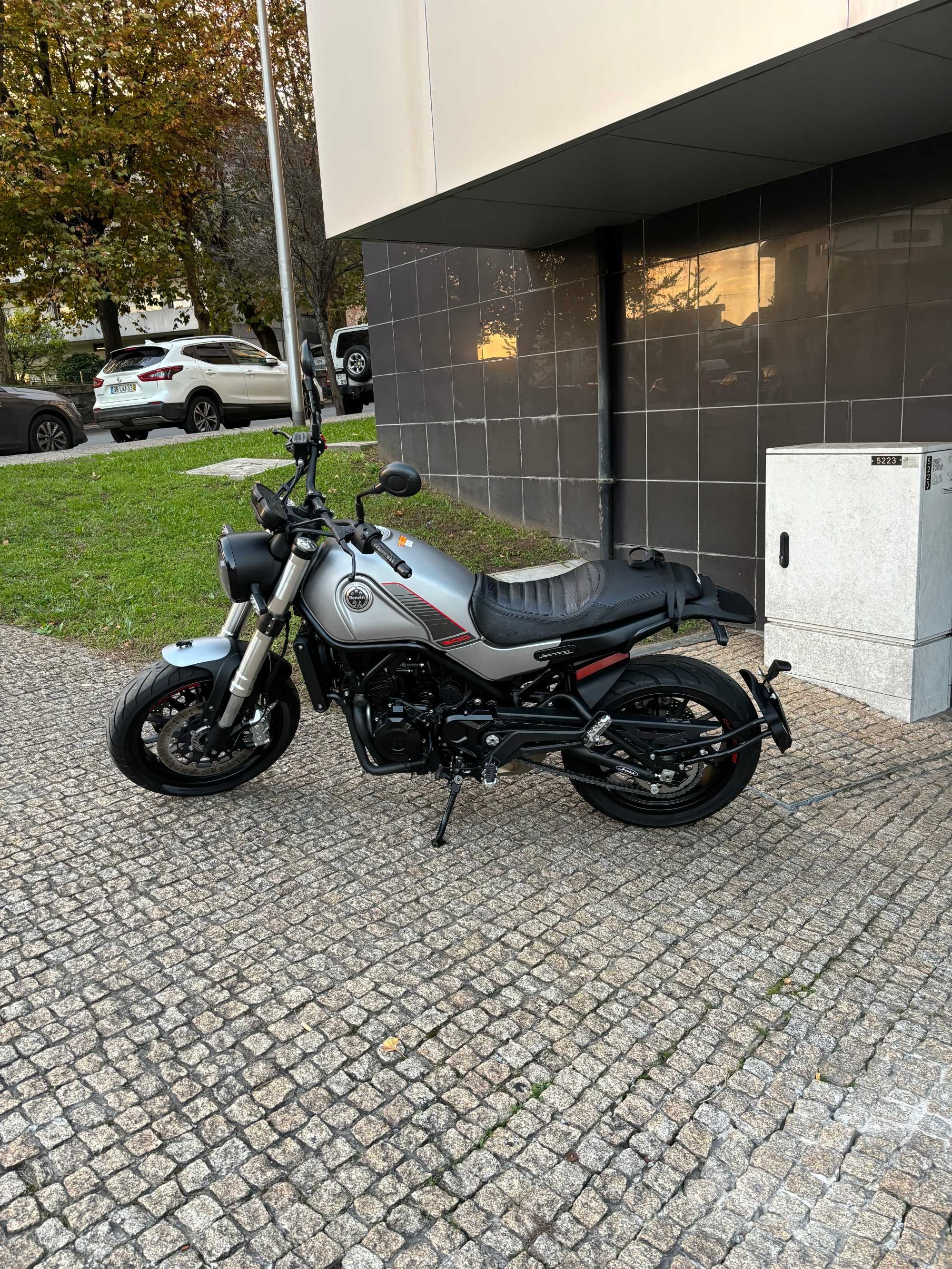 Benelli Leoncino 500