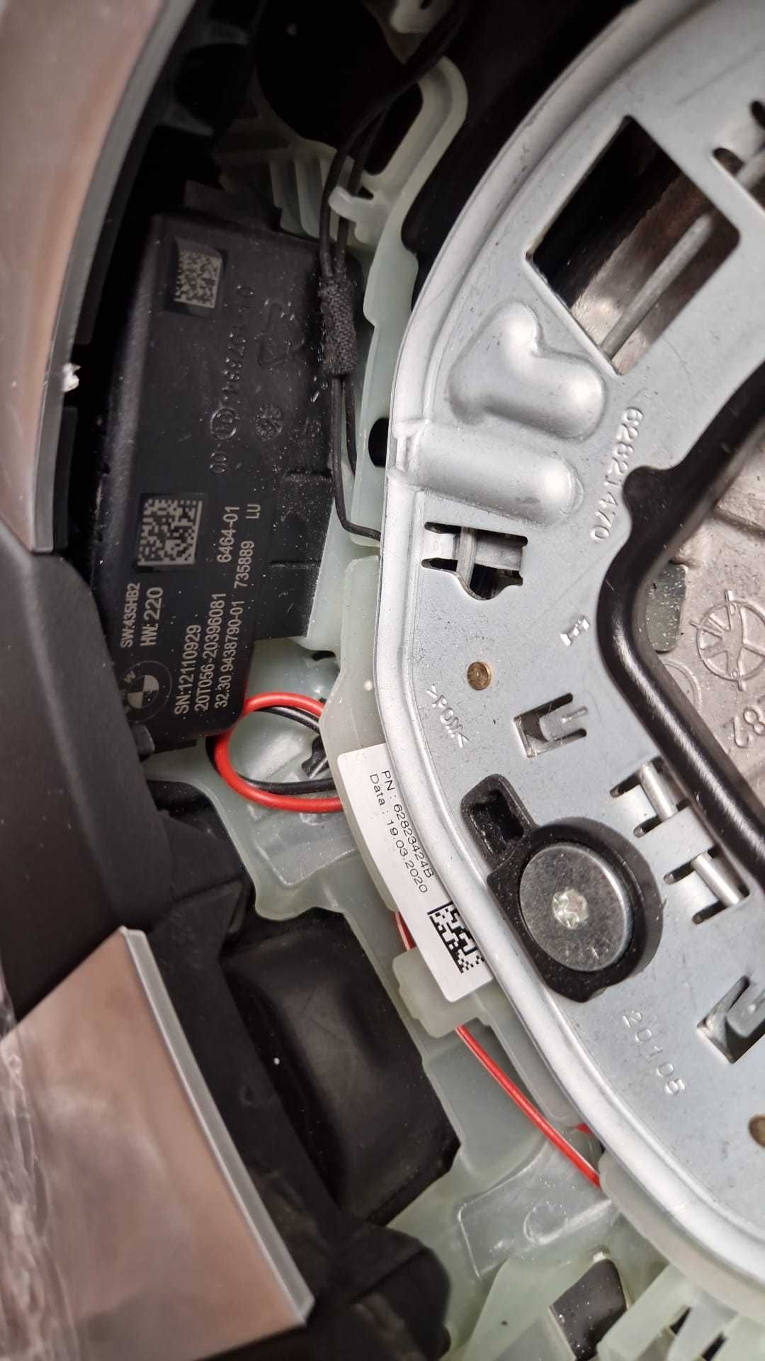 BMW G01 G05  G11 G30 G31 Kierownica M Pakiet skóra multifunkcja NOWA