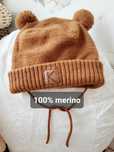 Wełniana zimowa czapeczka miś wiązana 100% merino scandi