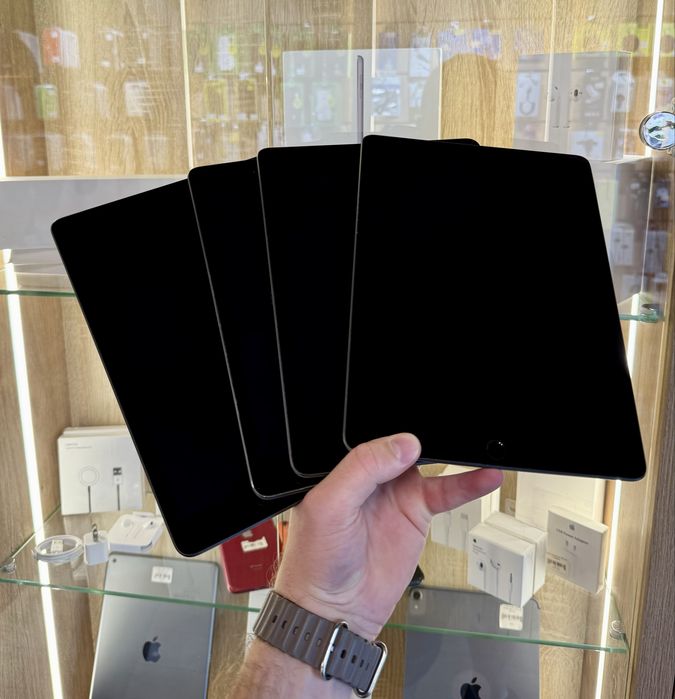 Планшет iPad 9 2021 64Gb LTE Space Магазин Для навчання/роботи/ігор