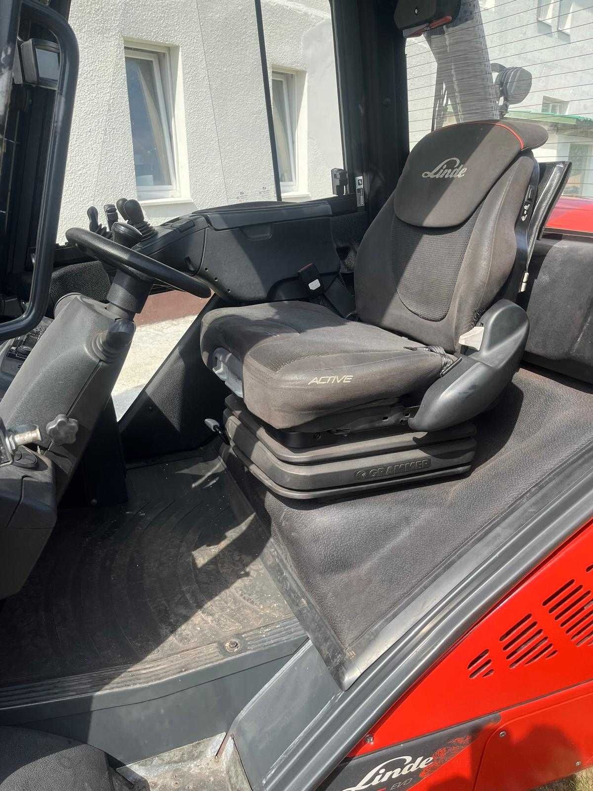 Wózek widłowy Linde H25T-02