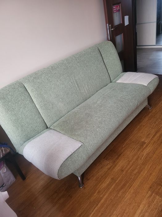 Oddam wersalkę uzywana