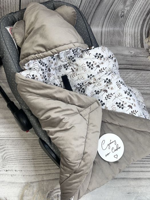 Otulacz do fotelika jeduenno zimoey ocirplsny duxo wzorow