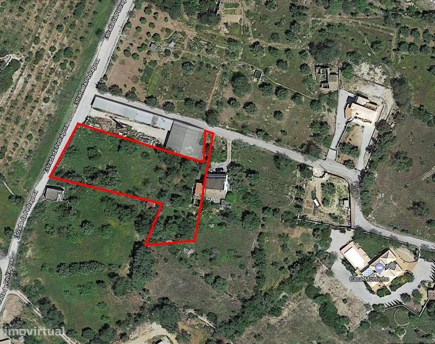 Lote urbano com 3000m2 para moradia unifamiliar na zona de Loulé