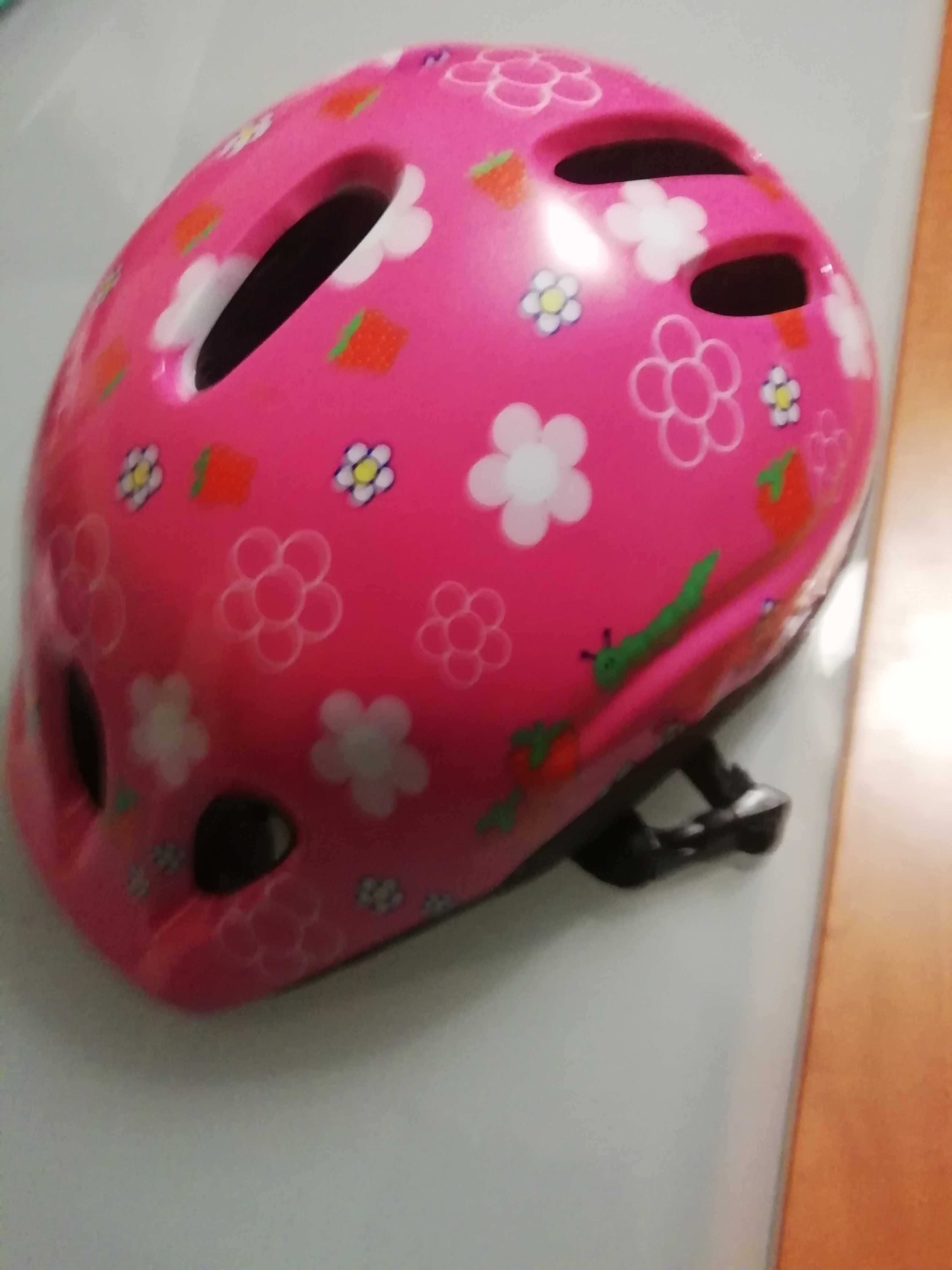 Capacete Bicicleta criança / menina	- Usado em bom estado