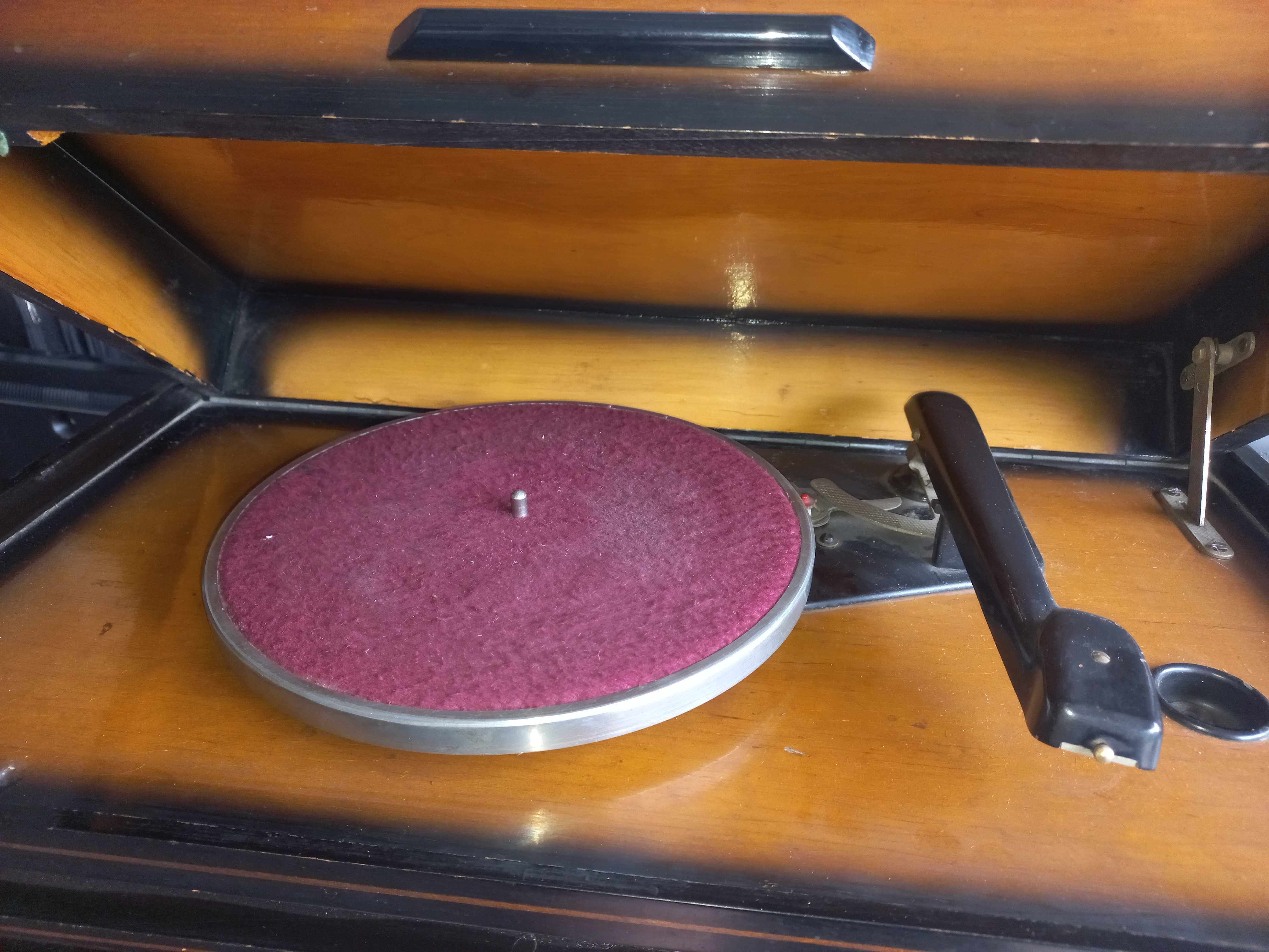 Radio lampowe Minsk R7