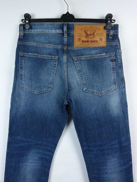 Diesel - Fining straight jeans tapered W30 L32