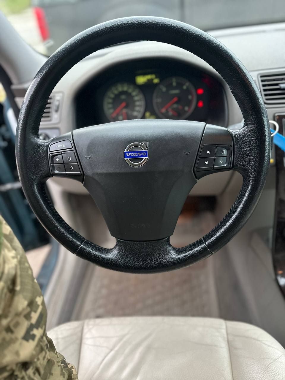 Авто для військових