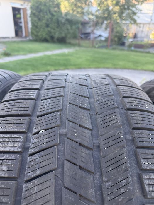 Різноширока резина Pirelli R20 275-40 315/35