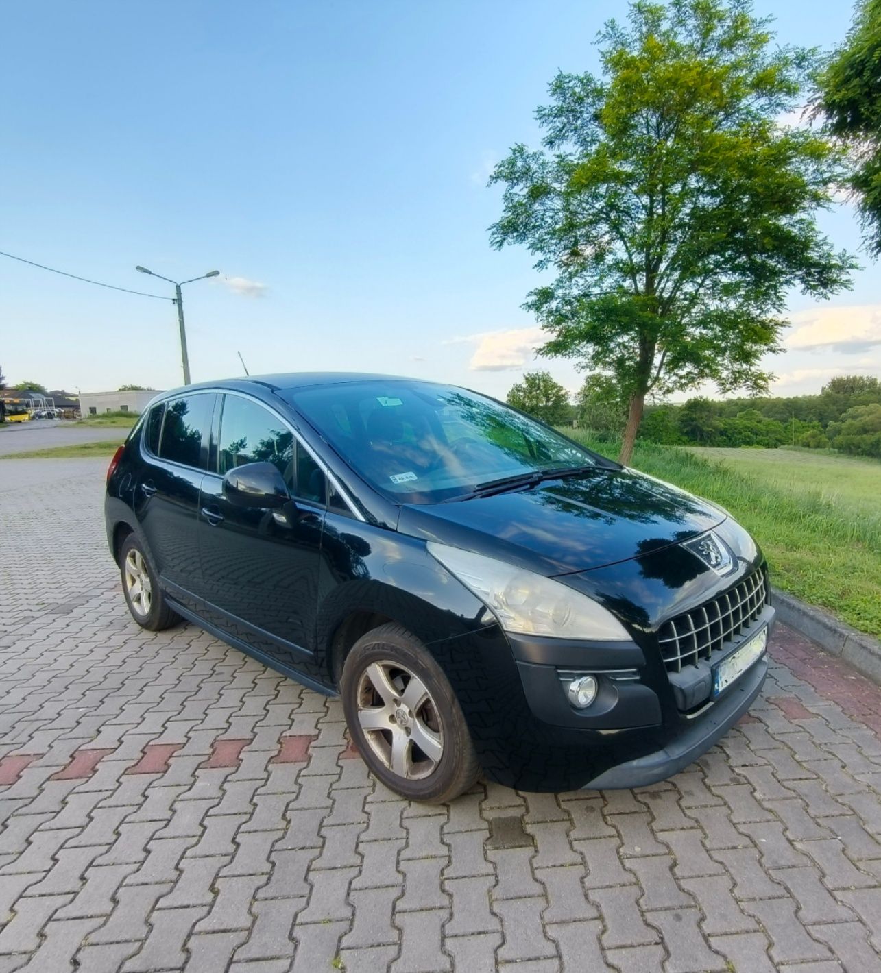 Peugeot 3008 z 2010 roku