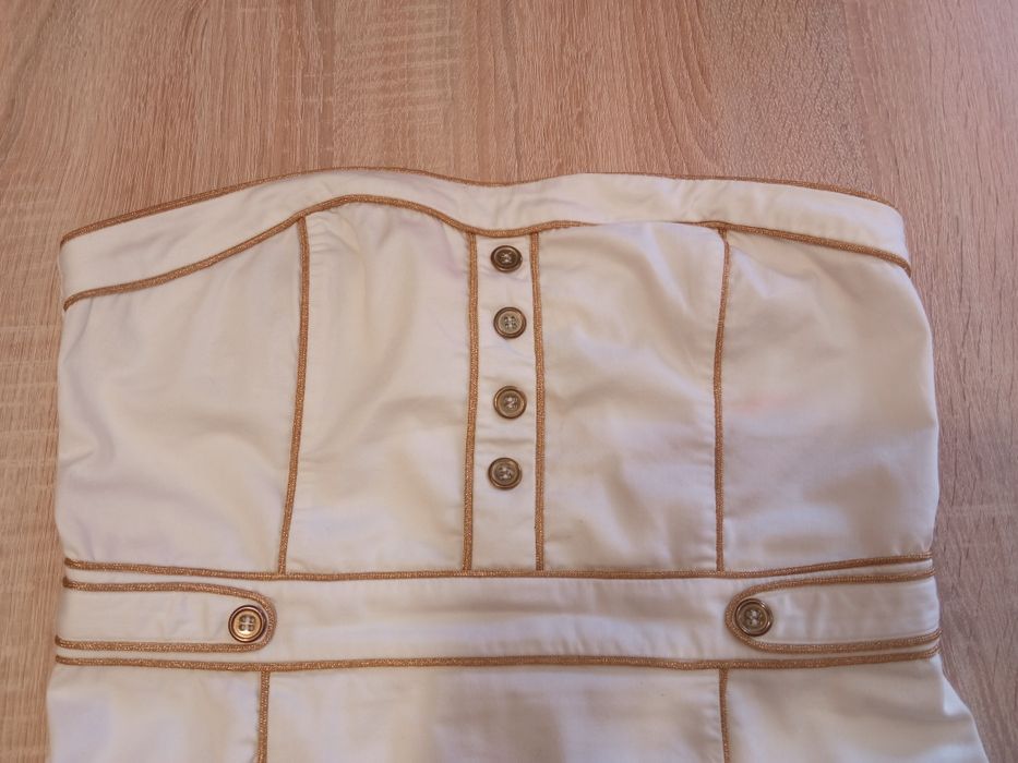 Seksowna miniówka, przebranie erotyczne