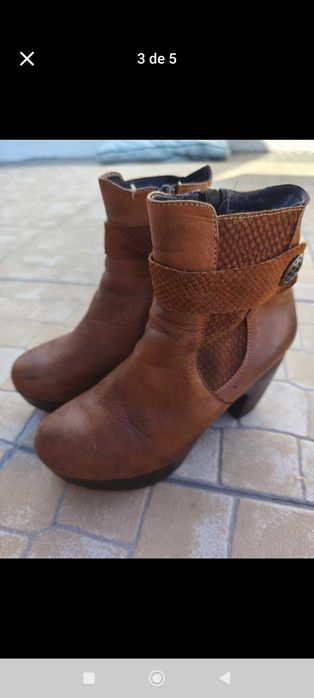 Botas em ótimo estado