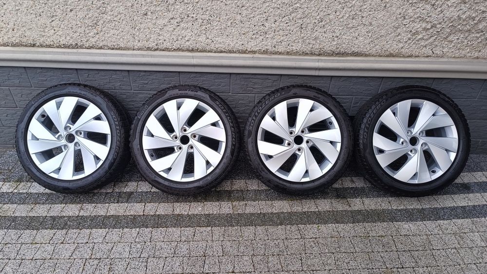 Koła felgi opony Volkswagen Golf 8 Audi A3 Seat Leon 5x112 205/50 17"