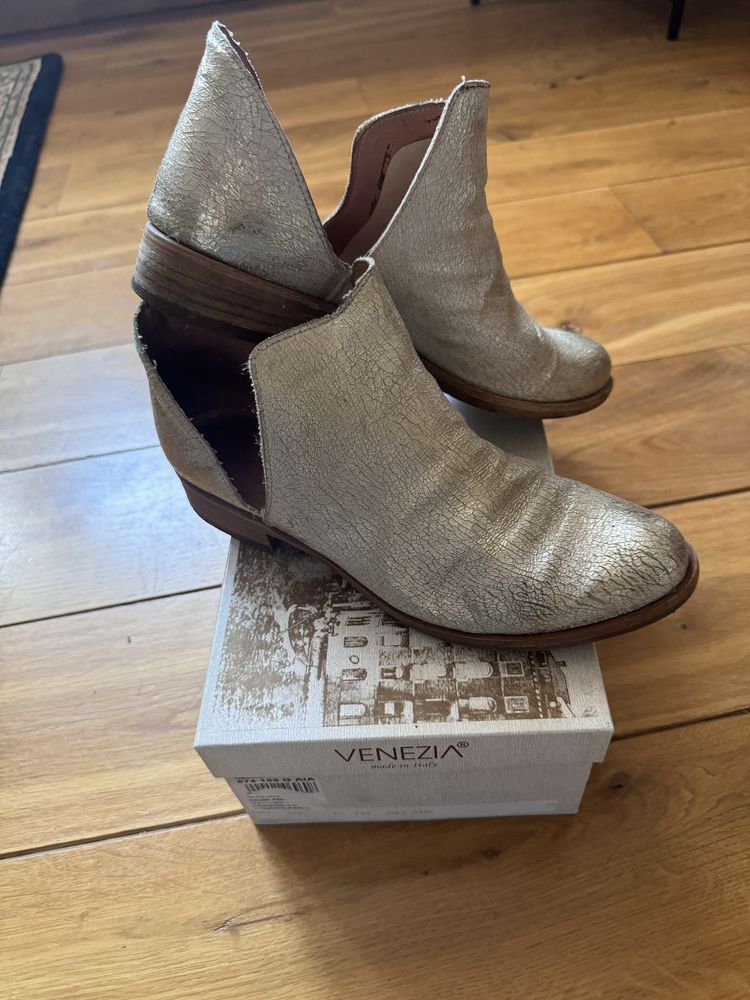 Buty damskie VENEZIA 37