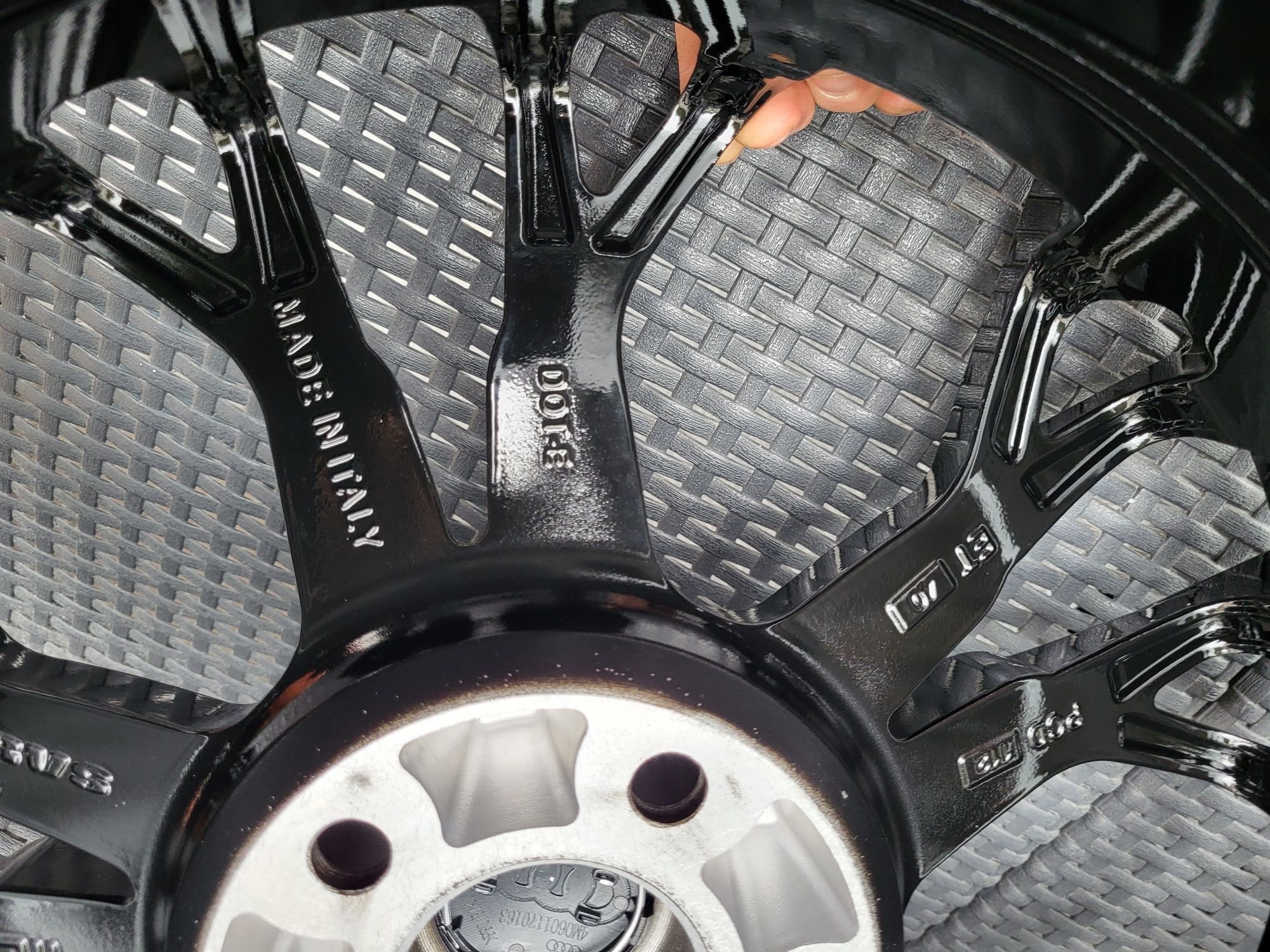 Alufelgi 18" 5x112 ET40 Audi A3 8Y A4 B9 B8 B7 A6 C8 C7 Q5 Q3 ITALY!