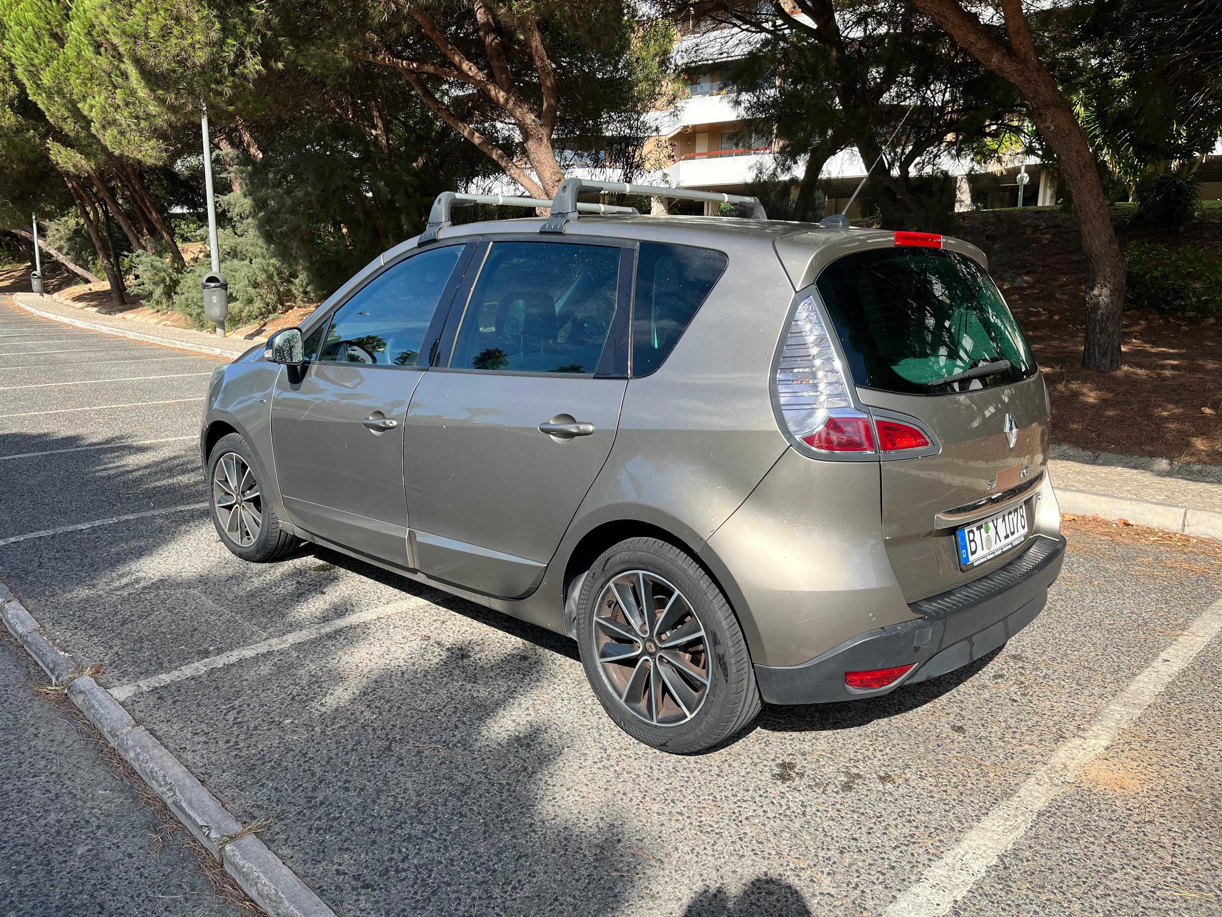 Renault Scenic III Bose Edition 160hp 2012