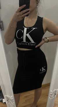 Komplet Calvin Klein top i spodniczka