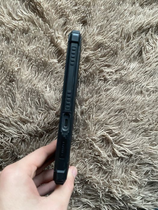 Планшет OUKITEL в хорошому стані