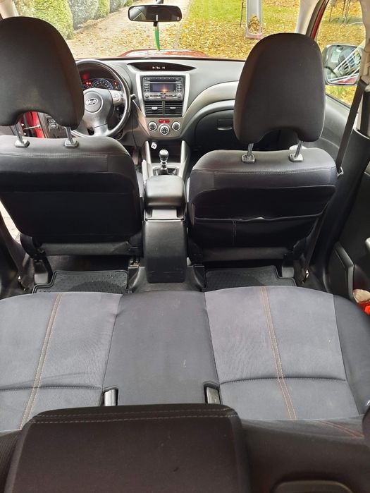 Автомобіль Subaru Forester AWD