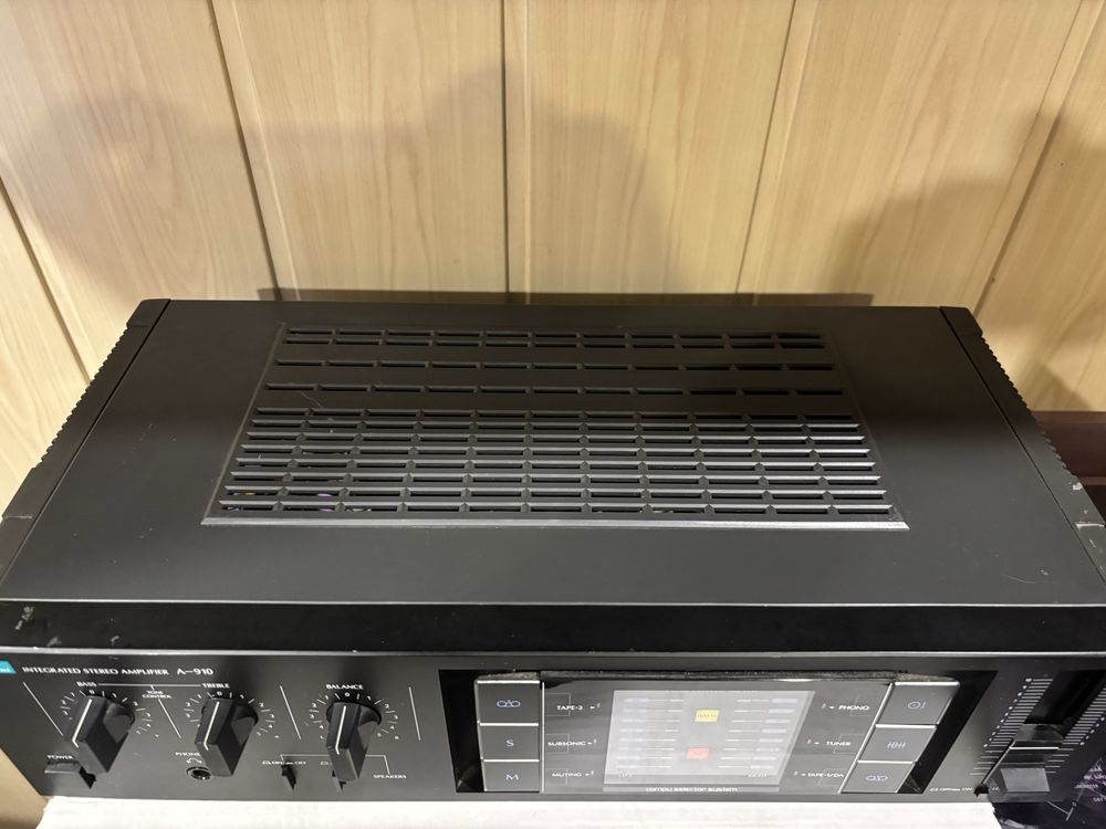 Wzmacniacz sansui A-910