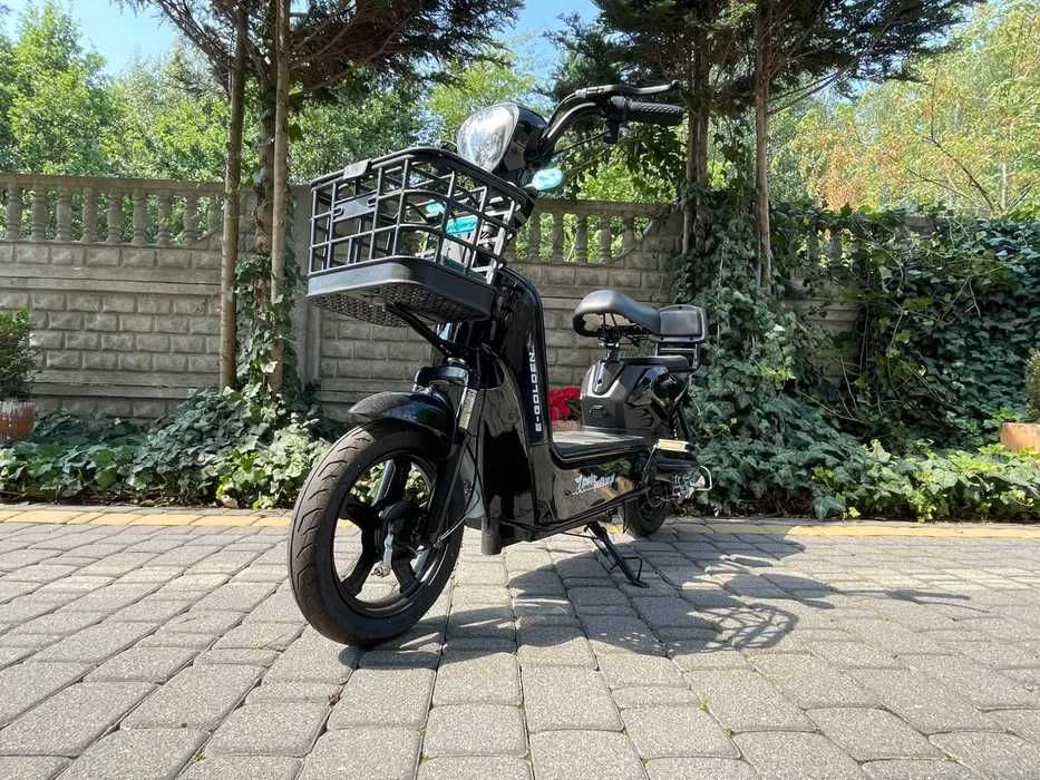 NOWY SKUTER ELEKTRYCZNY 250 WAT e-Golden Duży Koszyk Ledy Raty Dostawa