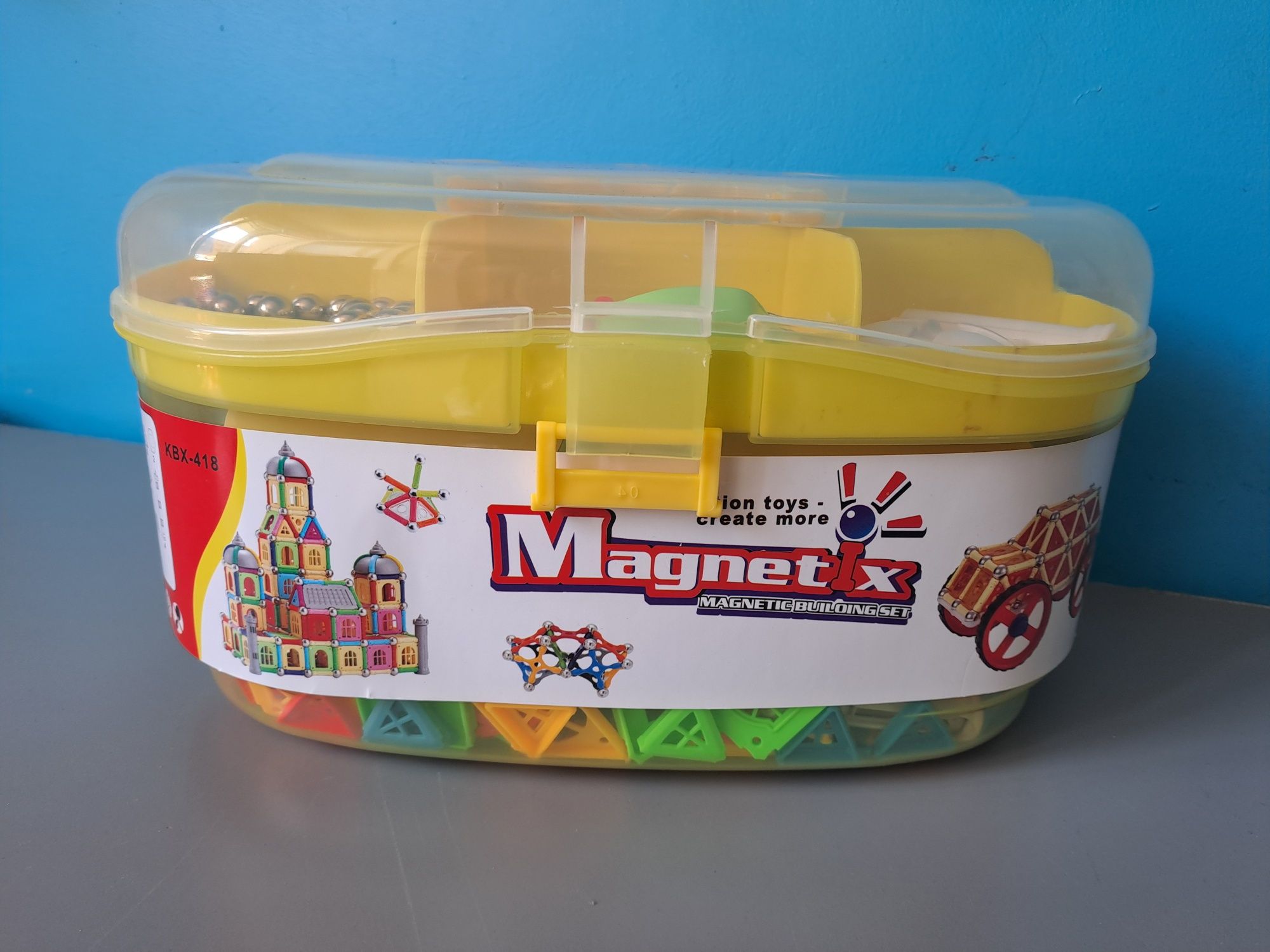 Magnetix oryginalne klocki konstrukcyjne około 400 elementów