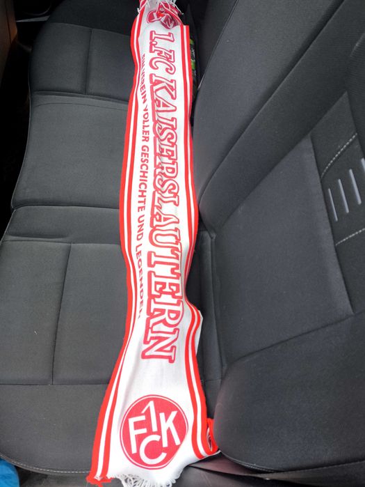 Szalik kibica niemiecki 1 FC Kaiserslautern