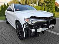 Alfa Romeo Stelvio 2.0T Q4 280KM * Full Pełne Wyposażenie * Bardzo lekko uszkodzone z USA