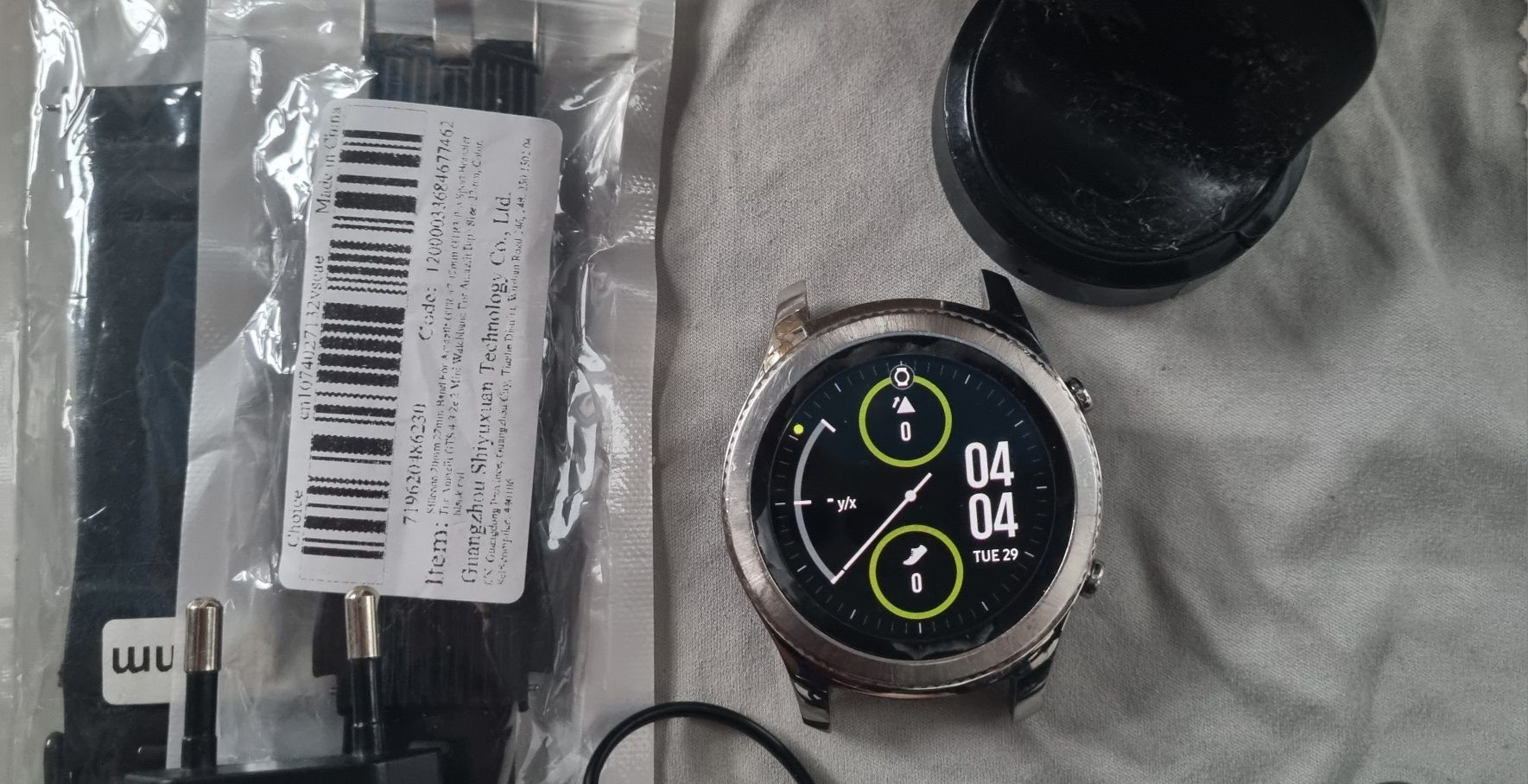 Samsung Galaxy Watch classic 3, модель SM-R770 silver