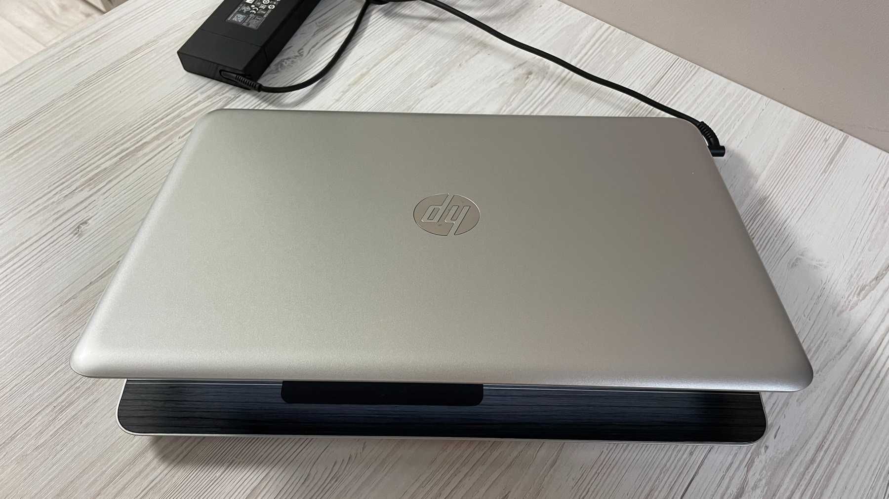 Ноутбук HP Pavilion 15t-bc200 (X7P44AA-WN27)