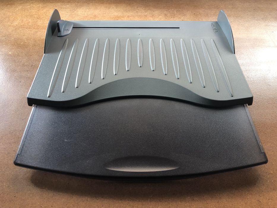 HP CP1700 . suporte saída papel