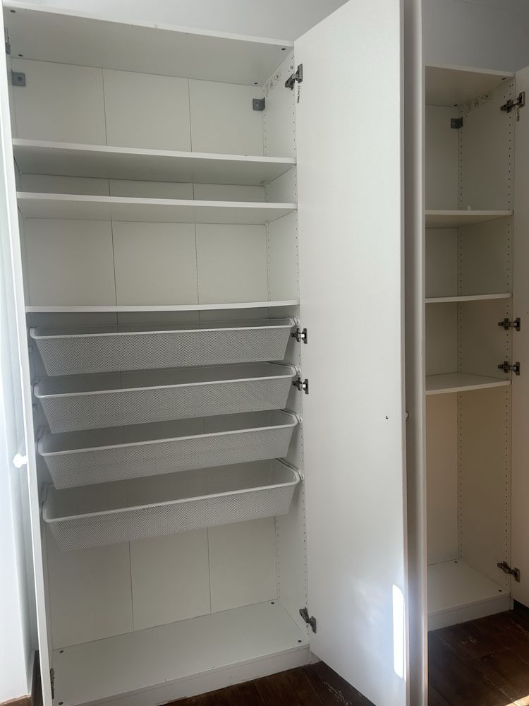 armários IKEA Pax 50% desconto