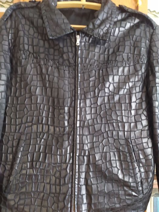 Куртка мужская с лазерн,тиснением