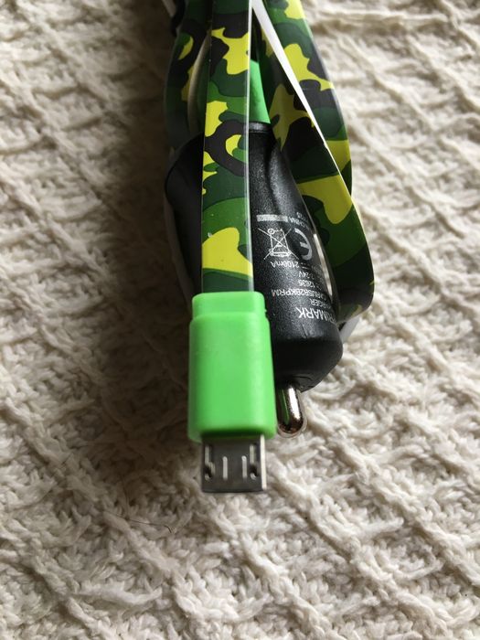 Cabo alimentação telemovel auto