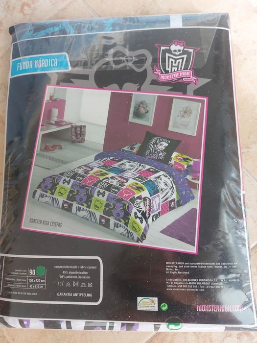 Capade edredão  Monster High