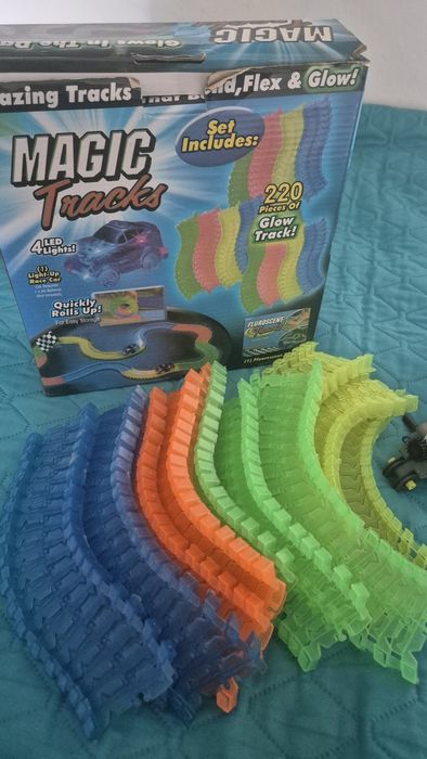 Zabawki dla chłopca - dinozaur smok, hot wheels,  spiderman