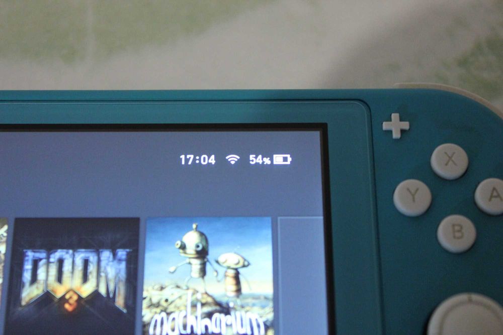 Продам приставку Nintendo Switch Lite.