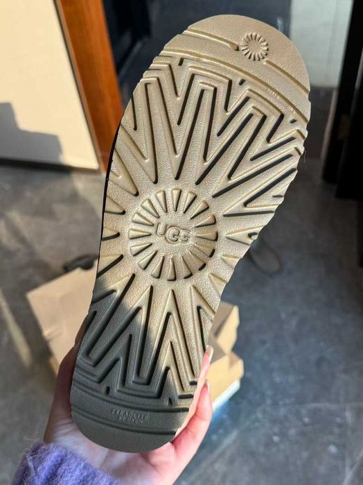 Buty dziecięce CiepłeUGG_Classic Mini II skóra naturalna R.38