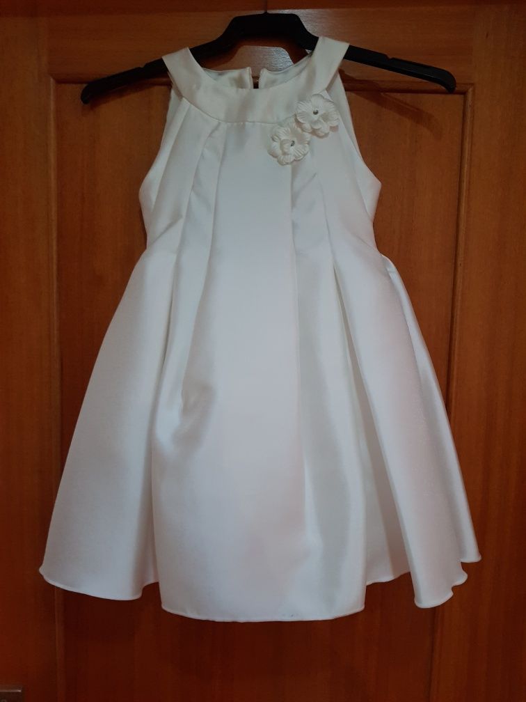 Vestido branco mayoral Novo com etiqueta