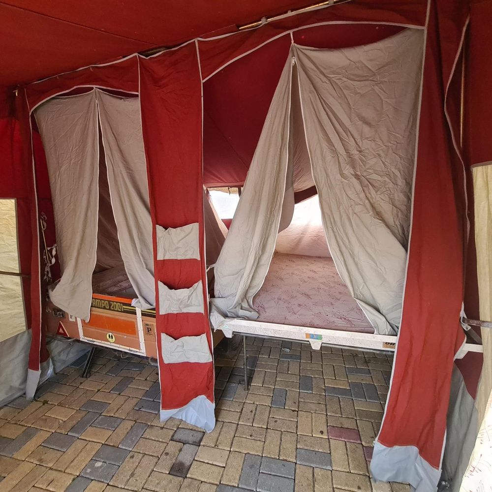 Vendo atrelado tenda
