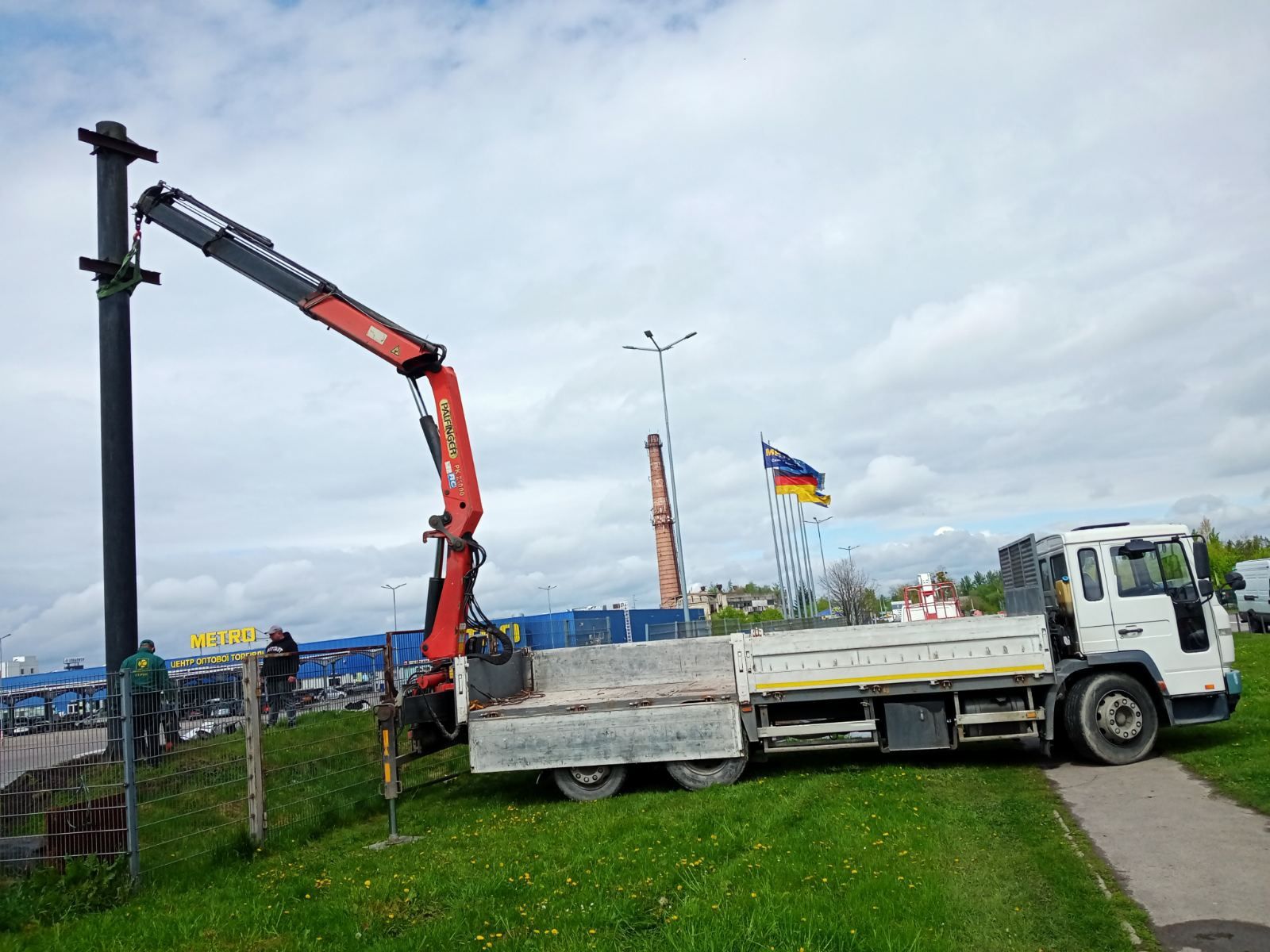 Послуги маніпулятора. Вантажні перевезення