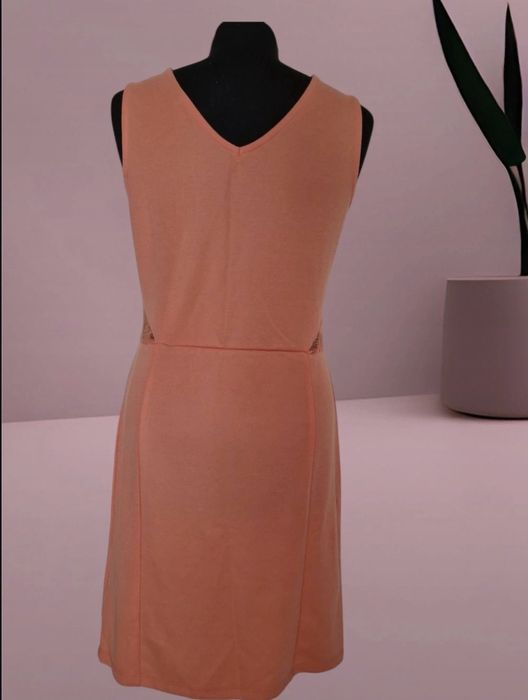 Elegancka midi sukienka, rozm 36/38