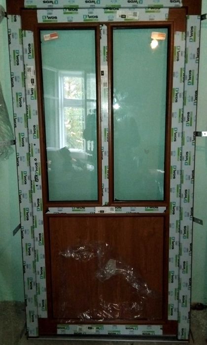 Продам нові двері